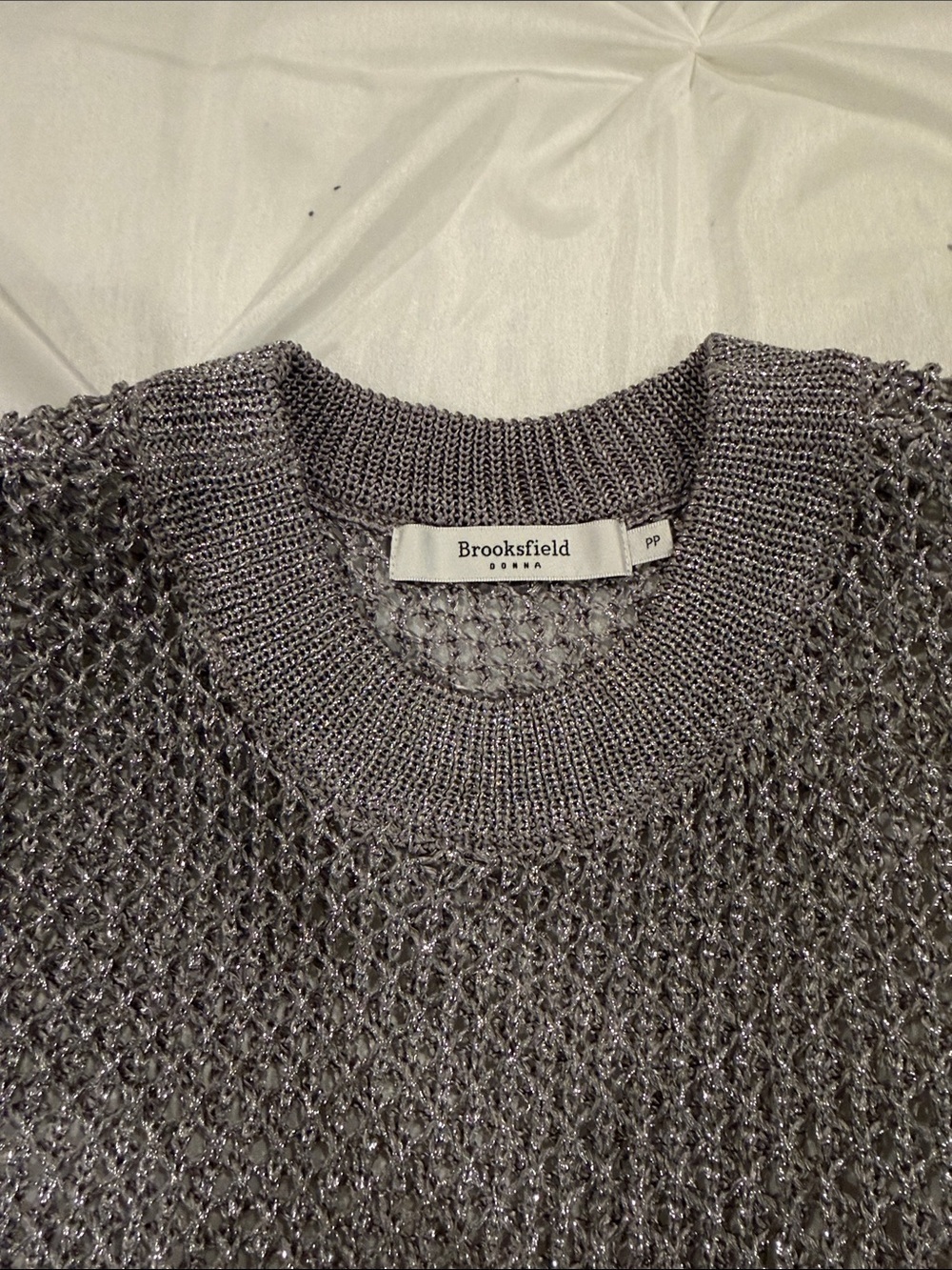 Brooksfield Metallic Openwork Sleeveless Sweater - Gray Size XS - Picture 5 of 6